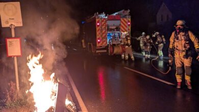 FW Lage: Feuer 1 / Containerbrand - 19.09.2024 - 21:44 Uhr