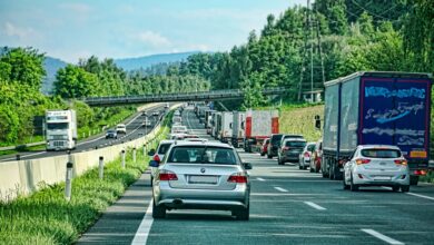 Doppel-Unfall sorgt für kurzzeitige Vollsperrung der A8