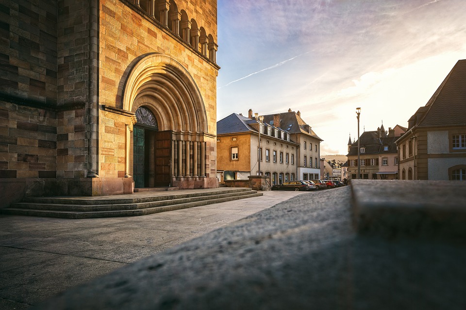 Neues vom Landesbetrieb für Straßenbau - L 124 – Standsicherheit in der Kuchenbergstraße noch nicht gegeben