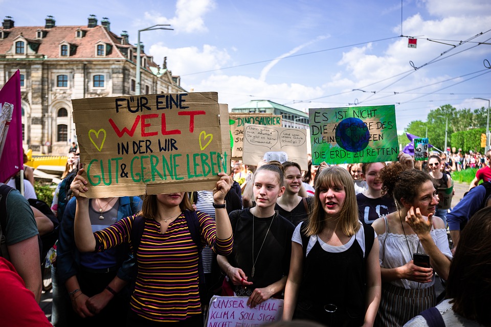 Reproduktive Rechte - Demonstrationen für und gegen Schwangerschaftsabbrüche in Berlin und Köln