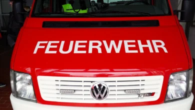 FW-EN: Auslaufende Betriebsmittel aus PKW