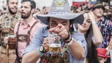 Oktoberfest startet bei sonnigem Wetter