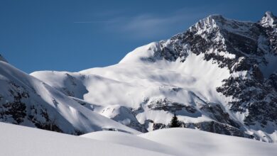 Wandergruppe sitzt auf Hütte fest