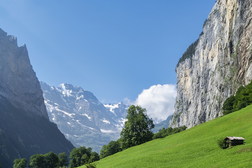 Schweiz knackt bei Einwohnern Neun-Millionen-Marke