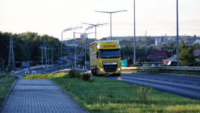 3 Verletzte bei Unfall auf A6 – Lkw-Fahrer (49) schiebt 4 Lastwagen aufeinander