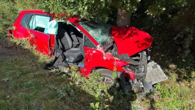 FW-OLL: Schwerer Verkehrsunfall auf der Wildeshauser Straße - Zwei Personen gerettet