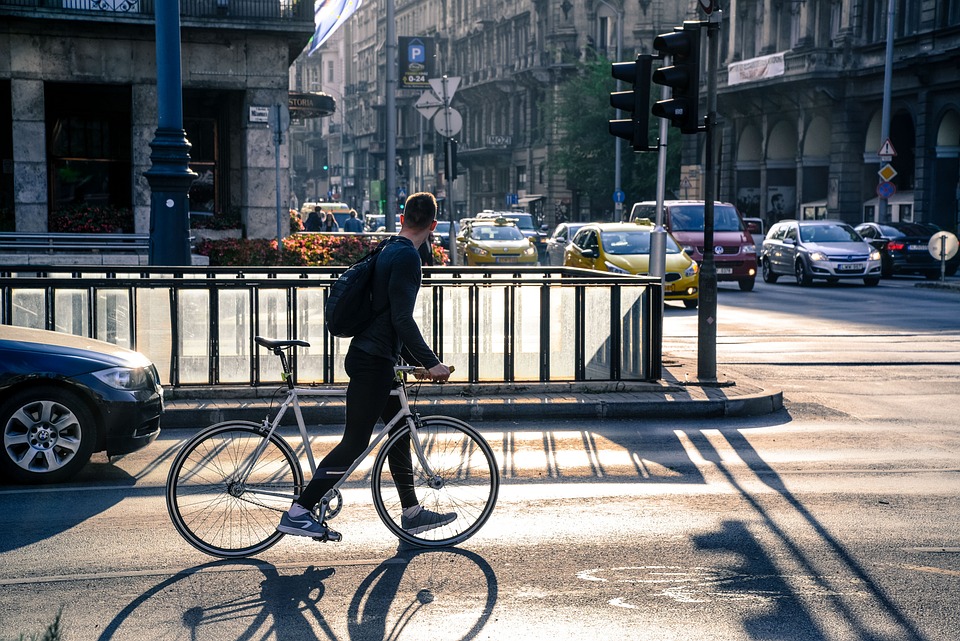 POL-DN: Fahrradfahrerin bei Unfall schwer verletzt