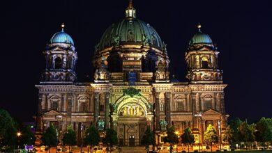 Hunderte demonstrieren in Berlin zum Jahrestag des Massakers