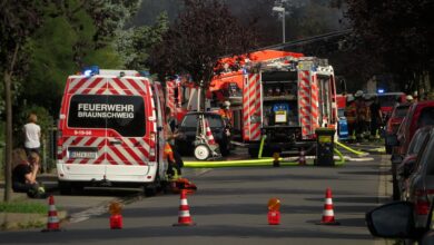 POL-NB: Brand Friedrich-Engels-Straße Pasewalk - Dachstuhl einer Doppelhaushälfte in Vollbrand