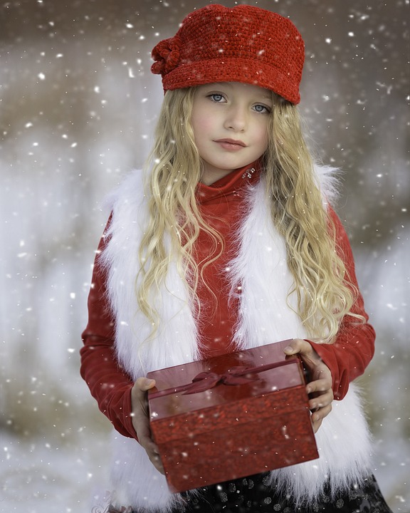 In der Adventszeit verwandelt sich die Marktterrasse des Brauhauses in ein gemütliches Winterdorf mit verschiedenen Glühweinen, winterlichen Leckereien, stimmungsvoller Musik und vielem mehr.