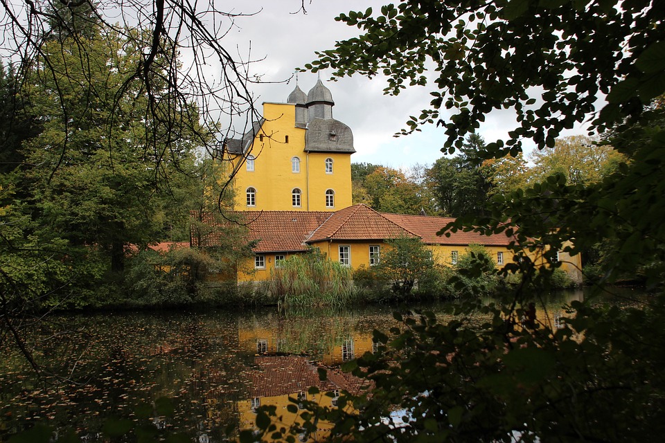 Der tschechische Künstler Jan Švankmajer verwandelt Schloss Lauenstein in eine Wunderkammer