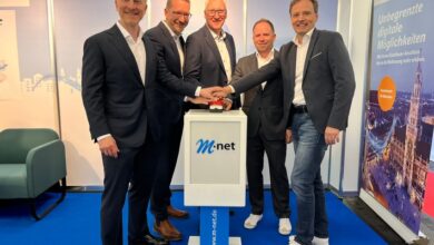 M-net führt echte 800 Gigabit-Übertragung im Glasfaser-Backbone ein